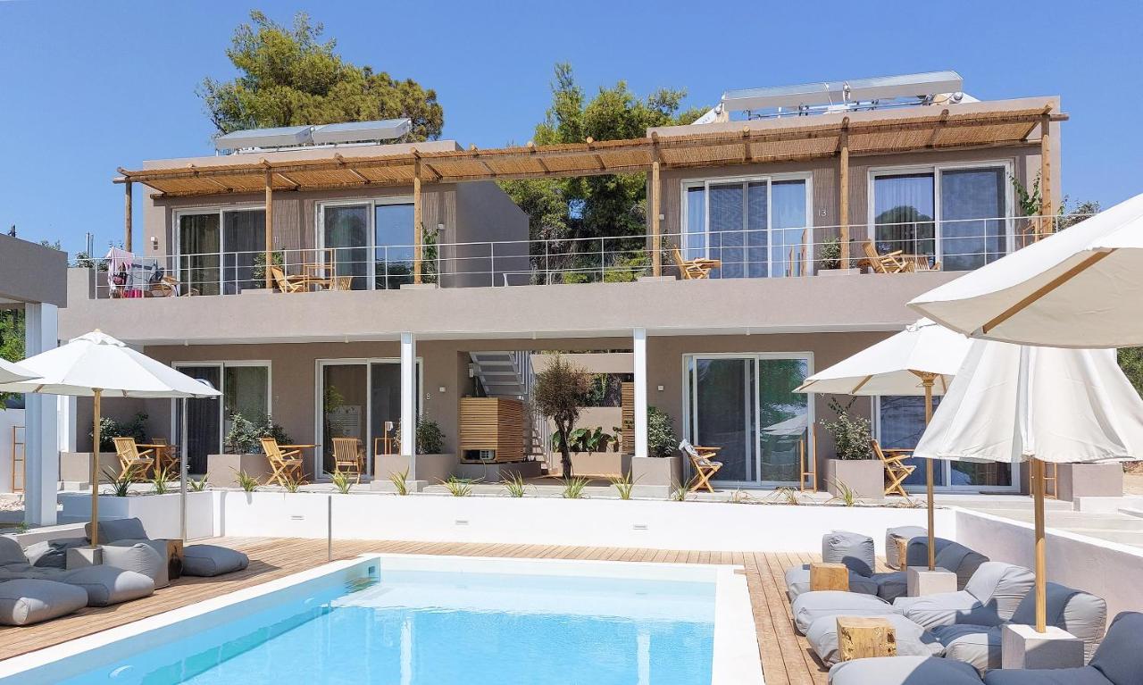 Arion Seaside Suites Paleros Dış mekan fotoğraf