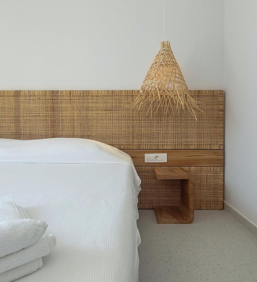 Arion Seaside Suites Paleros Dış mekan fotoğraf
