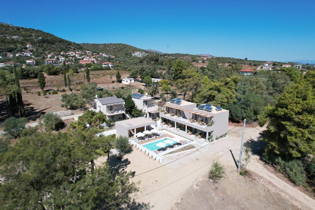 Arion Seaside Suites Paleros Dış mekan fotoğraf